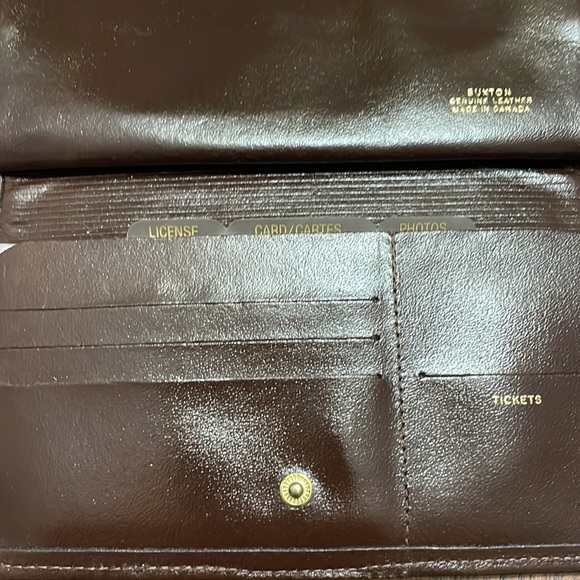 Buxton Vintage Wallet - Picture 7 of 11